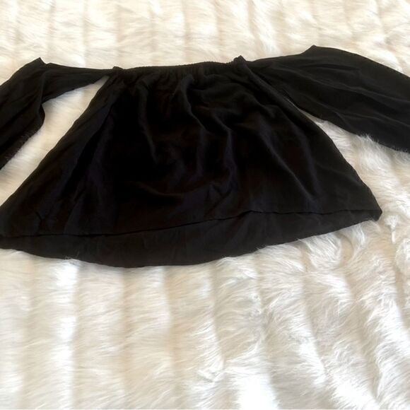 Elan Off The Shoulders Long Sleeve Top (S) - Picture 5 of 8